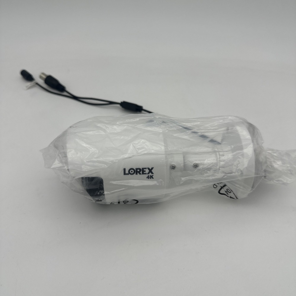 NWOB Lorex C841CA-Z Indoor/Outdoor 4K 8MP Ultra HD Analog Security Bullet Camera